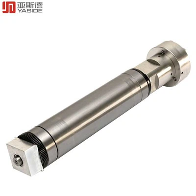 CNC skjærevalse i papp